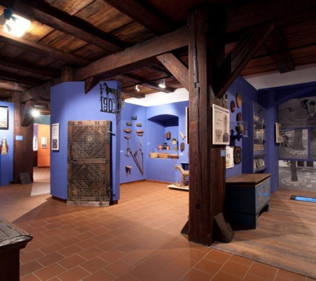 Wystawa stała „Tajemnice codzienności. Kultura ludowa i jej pogranicza od Kujaw do Bałtyku (1850-1950)” - zdjęcie 1