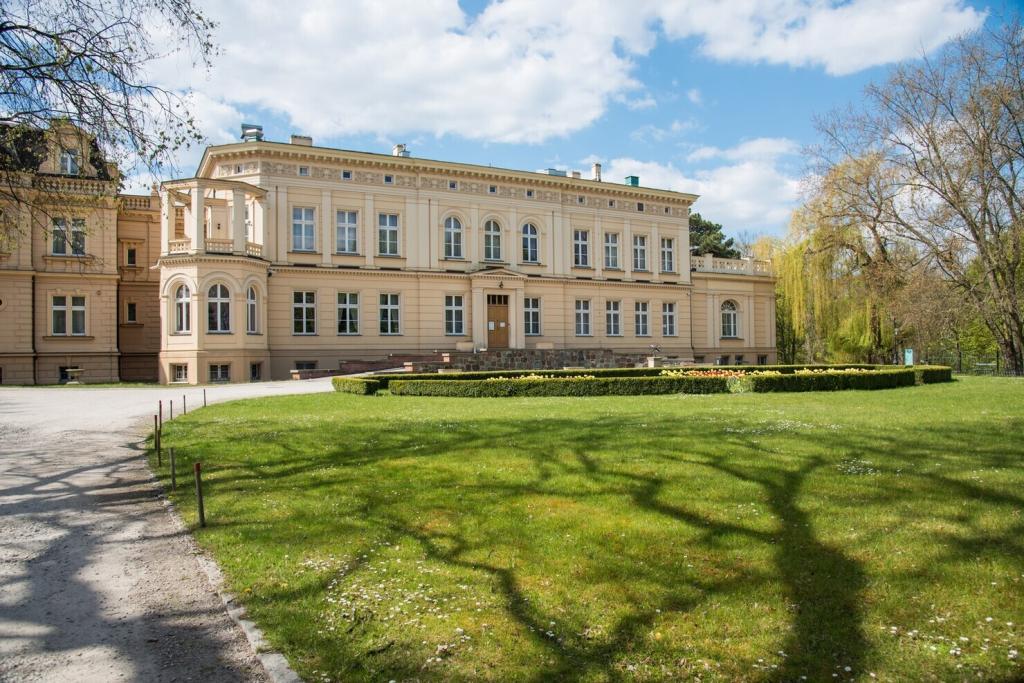 Pałace Ostromecko - zdjęcie 1