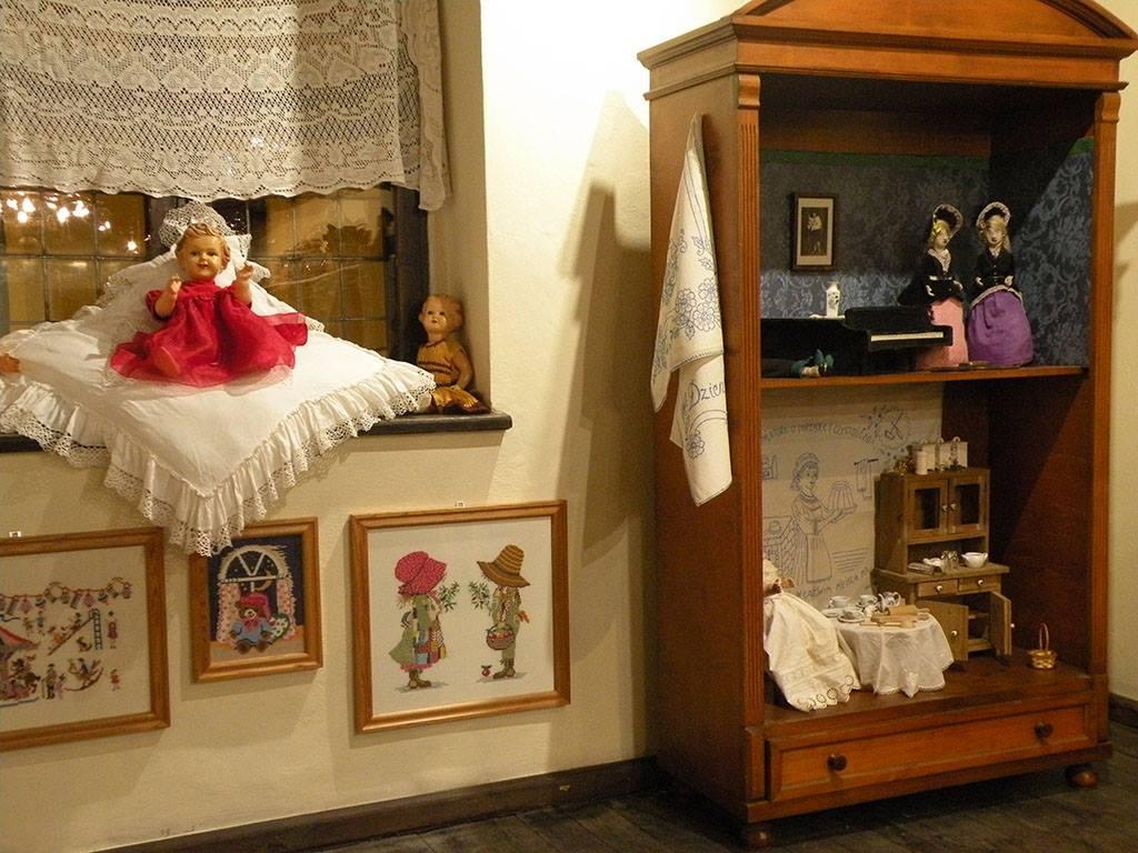 Muzeum Zabawek i Bajek - zdjęcie 1